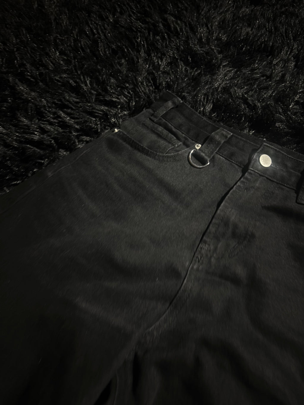 "Kuro" baggy denim