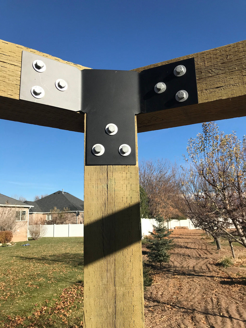 12 Piece Hexagon Pergola Bracket Set for 4 x 4 Posts - Heavy Duty Pergola Brackets Made In the USA!