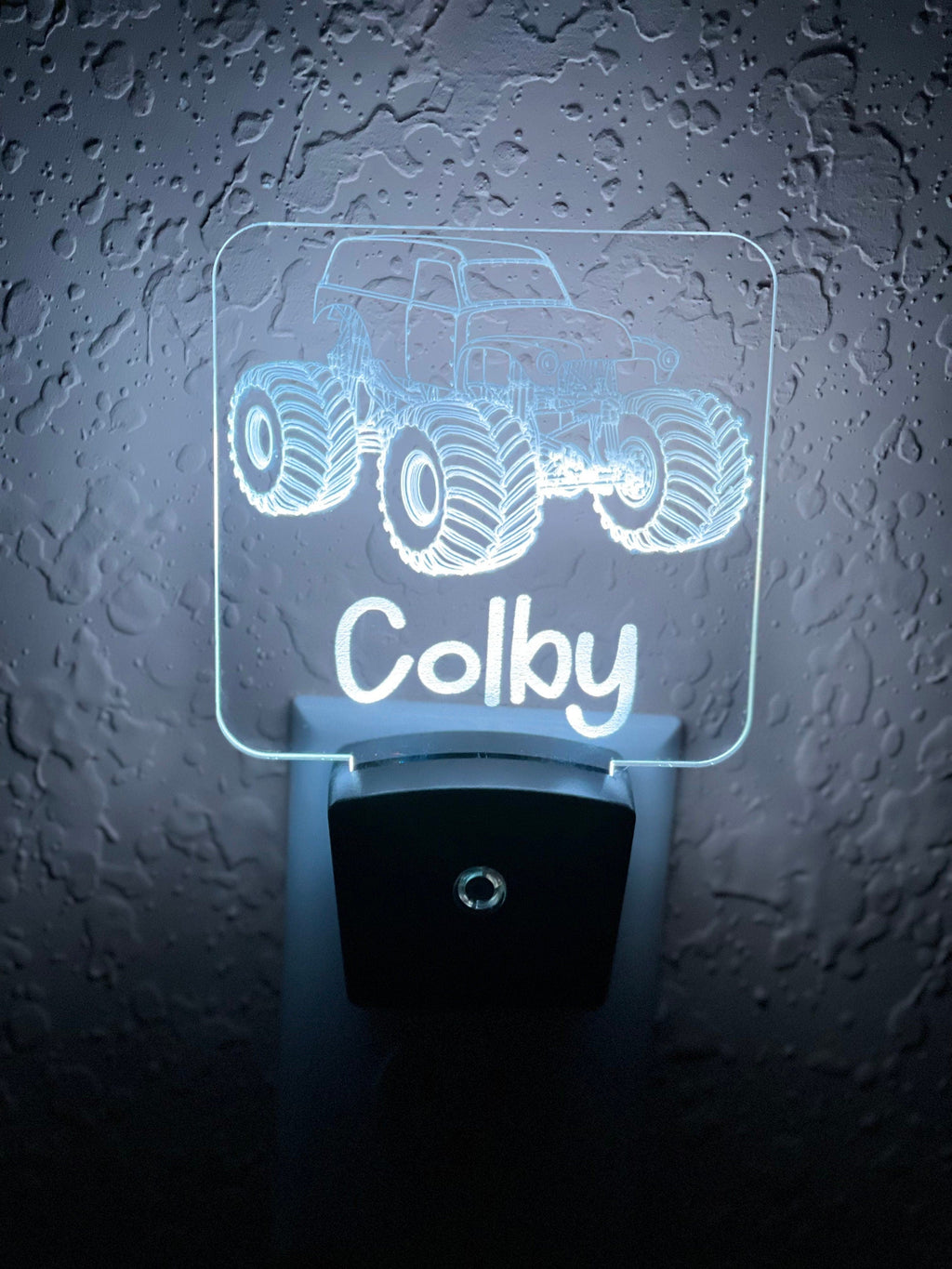 Personalized LED Monster Truck Night Light | 7 Color Changing | Plug in Night Light | Name Light | Children's Night Light | Kids Room Light