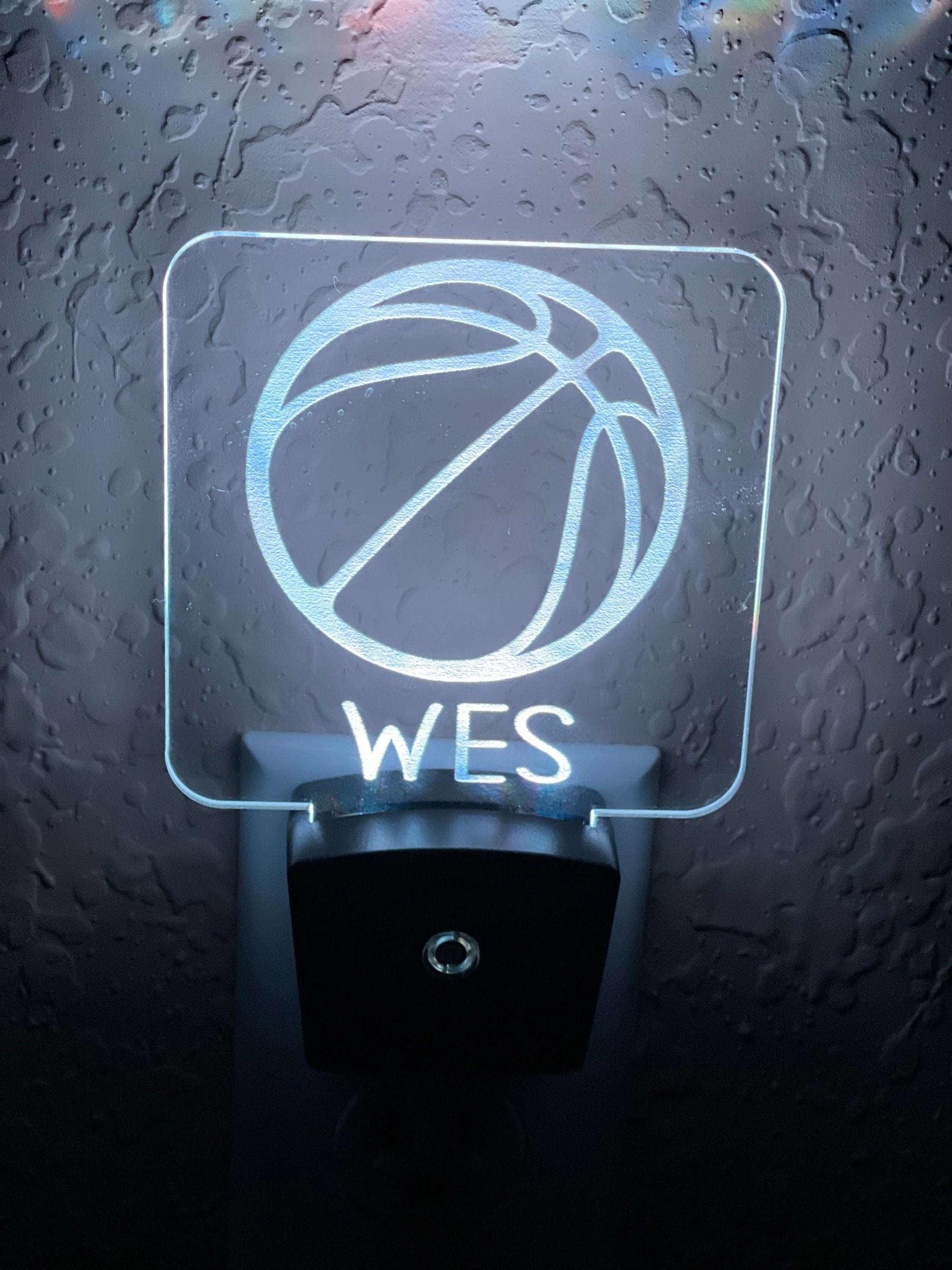 Personalized LED Basketball Night Light | 7 Color Changing | Plug in Night Light | Name Light | Children's Night Light | Kids Room Light