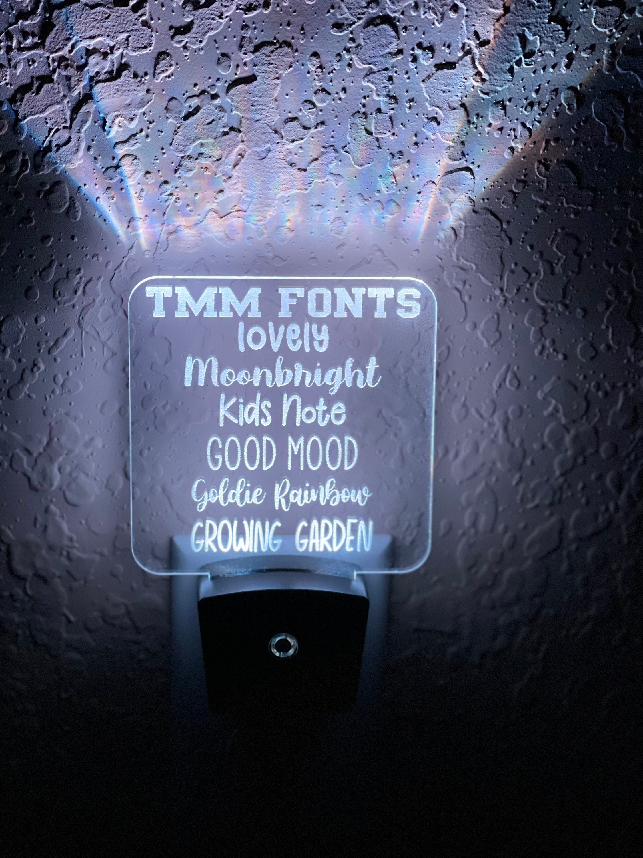 Personalized LED Moon & Stars Night Light | 7 Color Changing | Plug in Night Light | Name Light | Children's Night Light | Kids Room Light
