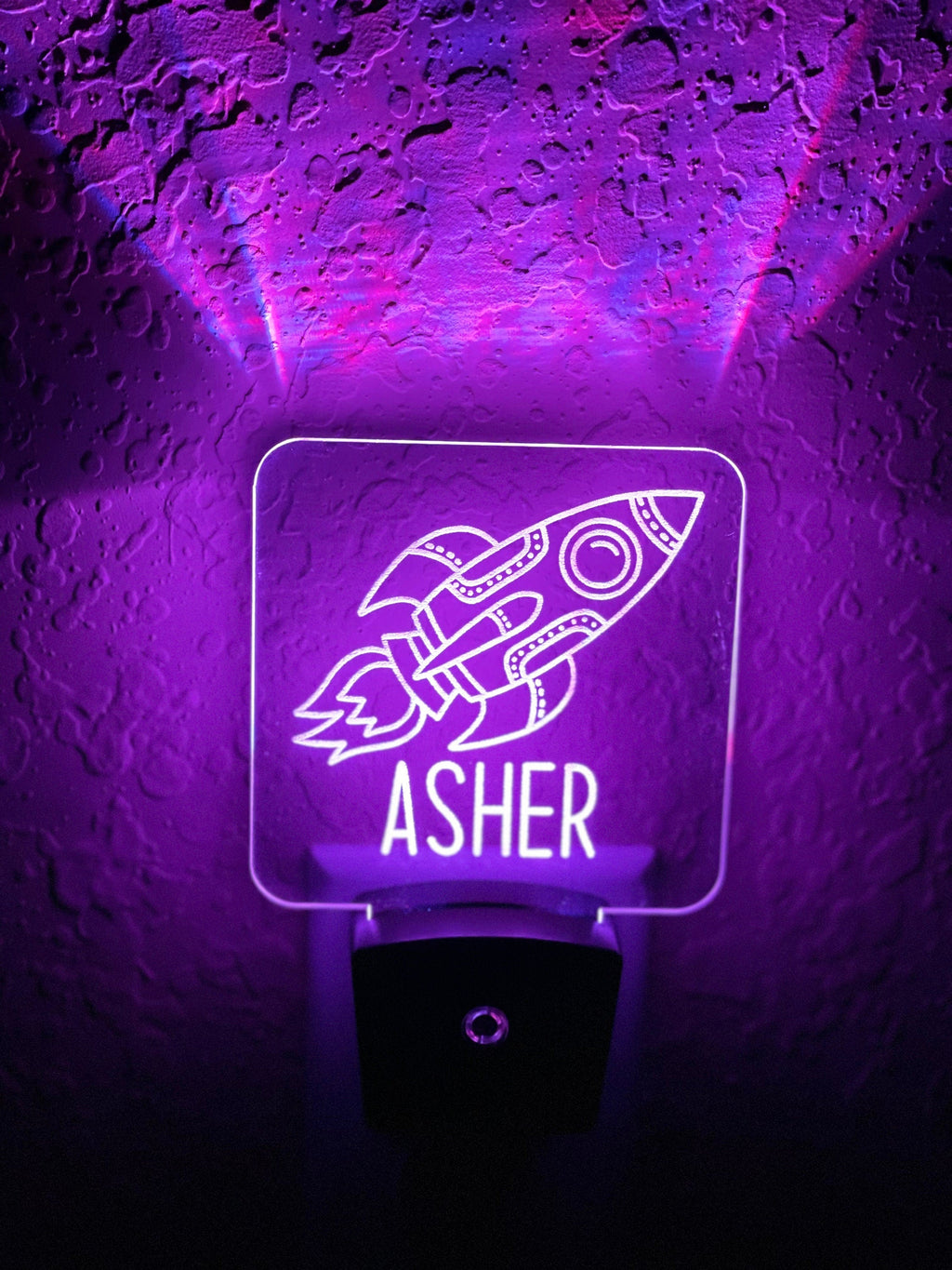 Personalized LED Spaceship Rocket Night Light | 7 Color Changing | Plug in Night Light | Name Light | Children's Night Light | Kids Room Light